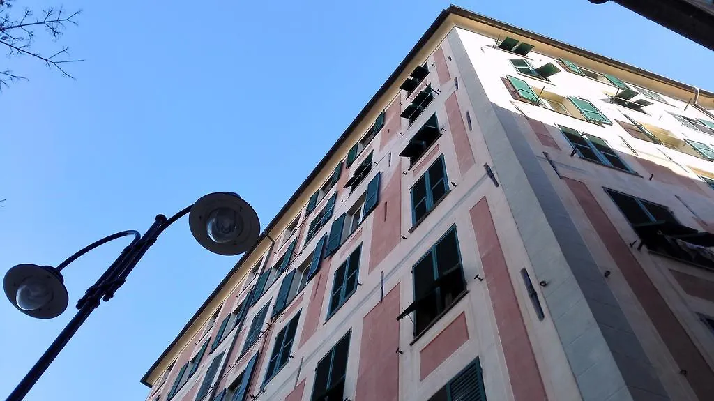 La Casa Dipinta Apartment Genoa