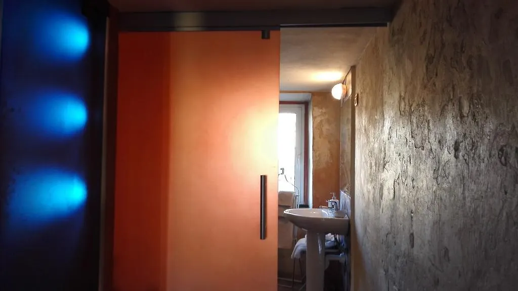 La Casa Dipinta Apartment Genoa 0*,